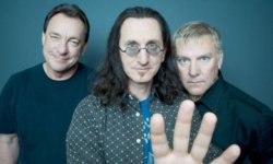 Οι RUSH αποχαιρετούν τον drummer τους Neil Peart.