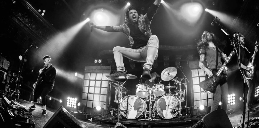 POP EVIL: Νέο video για το ‘Be Legendary’