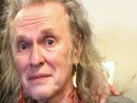 BERNIE TORMÉ: Nεκρός στα 66 του