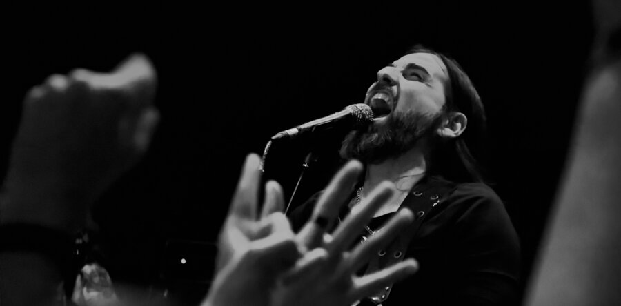 Γενέθλια για τον πρεσβευτή του ελληνικού metal, Σάκη Τόλη (ROTTING CHRIST)!