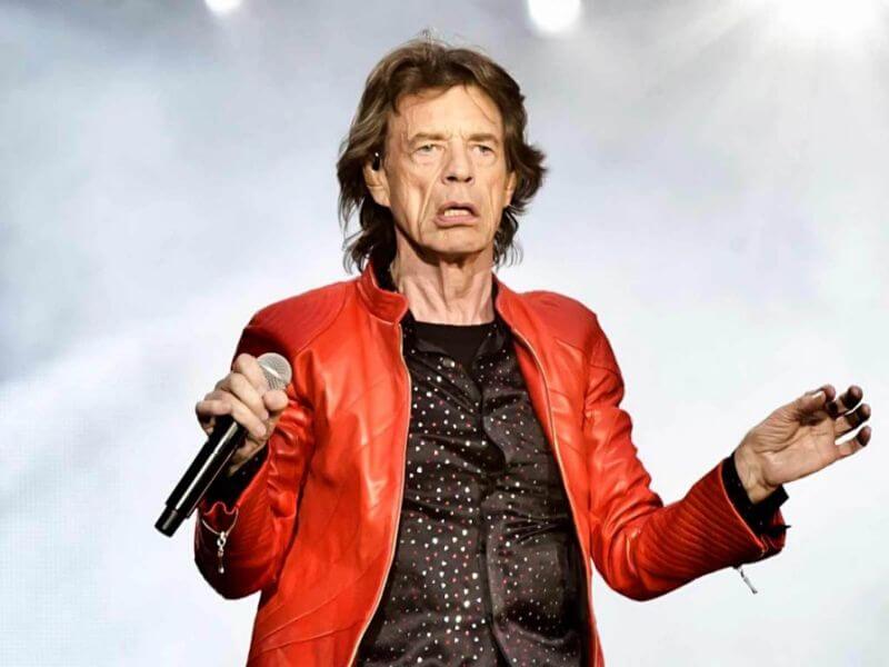 ROLLING STONES: Δείτε τον Mick Jagger να χορεύει δίχως σταματημό, έξι εβδομάδες μετά από χειρουργείο στην καρδιά