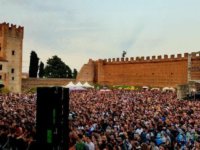 Ένα Metal Festival μέσα σε ένα μεσαιωνικό κάστρο του 13ου αιώνα!