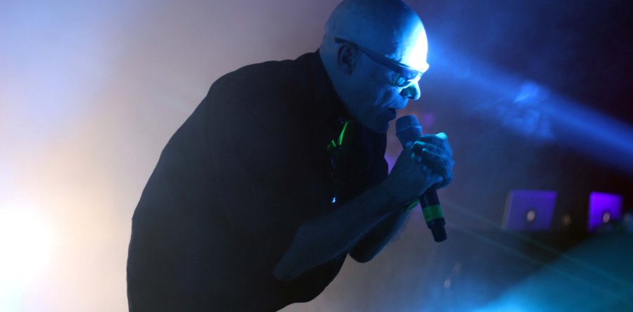 Ανταπόκριση: THE SISTERS OF MERCY – A.A.Williams @ Gazi Music Hall, Αθήνα (13/09/2019)