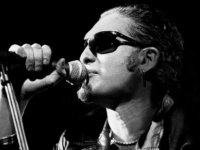 LAYNE STALEY (ALICE IN CHAINS): Δείτε το πρώτο trailer, από το επερχόμενο ντοκιμαντέρ για την ζωή του αδικοχαμένου frontman