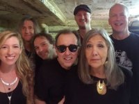 David Surkamp (PAVLOV’S DOG) στο Rock Overdose:”Oι Έλληνες ήταν πάντα ανοιχτοί σε εμάς, είμαι αιώνια ευγνώμων για αυτό”.