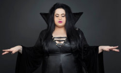 ILIANA: Διασκευάζει το “Alone” των HEART