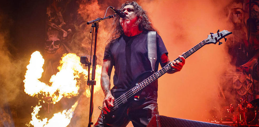Το συγκινητικό τελευταίο ΑΝΤΙΟ του TOM ARAYA επί σκηνής με τους SLAYER!