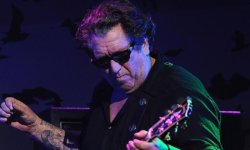 Καρδιακή προσβολή για τον Steve Jones των Sex Pistols