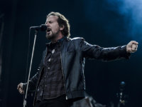 PEARL JAM: Ακούστε το ΝΕΟ τους τραγούδι με τίτλο “Dance of the Clairvoyants”!