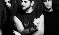 Διαλύθηκαν οι black metallers ABSU!