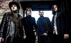RAZORLIGHT: Για πρώτη φορά στην Ελλάδα τον Μάρτιο!