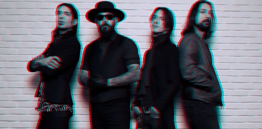 THE BLACK CAPES: Ακούστε το ΝΕΟ τους τραγούδι “And I Wait”από το επερχόμενο album τους! (official video)