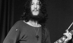 “Έφυγε” από τη ζωή ο Peter Green, συνιδρυτής των FLEETWOOD MAC