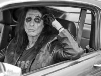 Γενέθλια για τον ALICE COOPER, ο οποίος κλείνει σήμερα τα 78 του χρόνια!