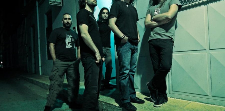 DISHARMONY: Χριστουγεννιάτικη έκπληξη – Νέο τραγούδι. Ακούστε τώρα!!!