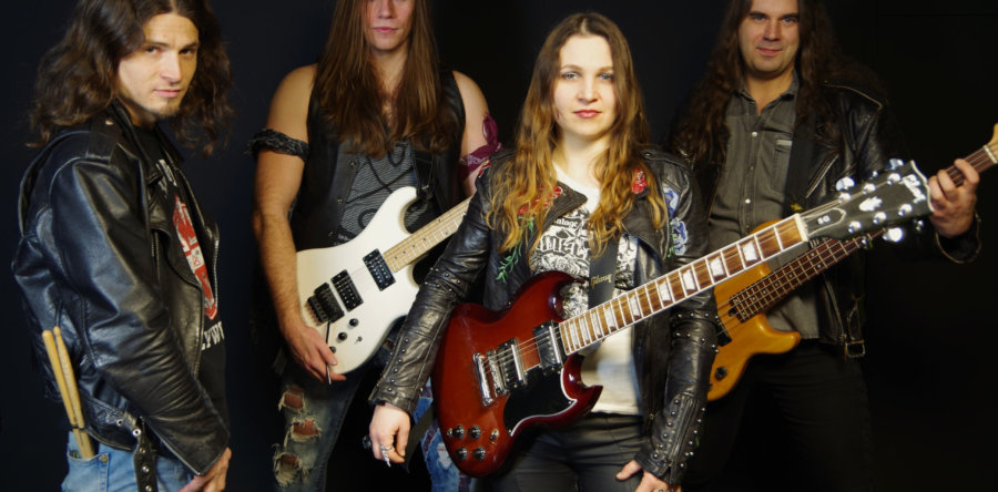 Andrea Weiß (ANDY ROCKS) στο RockOverdose: “Στην εποχή μας δεν υπάρχουν πολλές δυνατότητες να κερδίσεις χρήματα από τη μουσική!”
