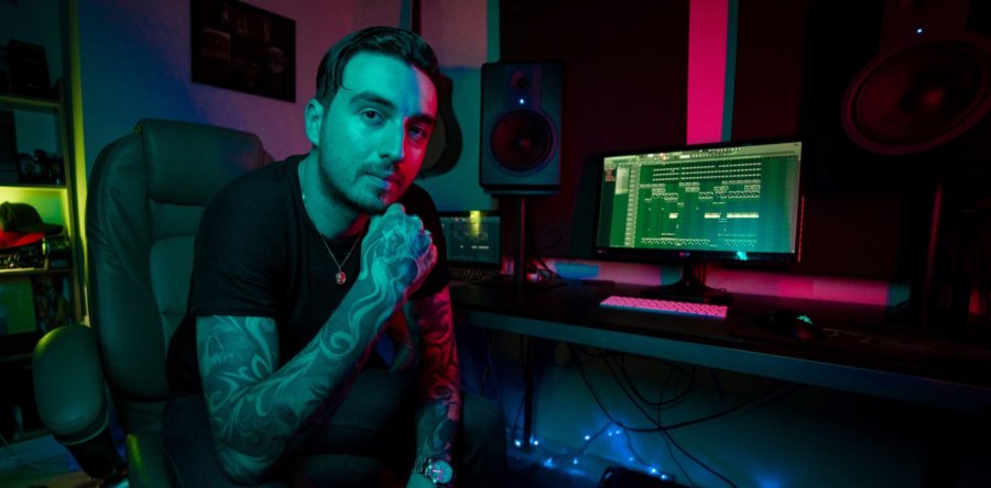 Γνωρίστε τον THEO (Descending, Descendink Tattoo Studio) μέσα από 10 ερωτήσεις!