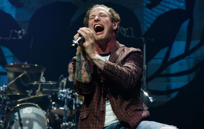 Corey Taylor: “Σιχαίνομαι την περισσότερη από τη νέα ροκ μουσική!”