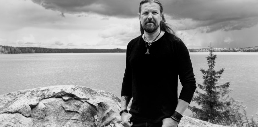SILVER LAKE by ESA HOLOPAINEN (Amorphis): Νέο single & άρχισε η προπαραγγελία του debut album του!