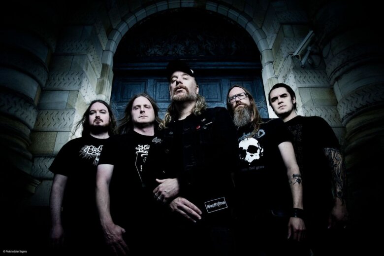 At The Gates – Νέο άλμπουμ/tribute: η τελευταία μουσική κληρονομιά του Tomas