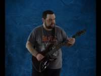Metal διασκευή στο “Βρέχει Φωτιά Στη Στράτα Μου” του Στράτου Διονυσίου (Βίντεο)