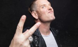 COREY TAYLOR: “Ο Lars Ulrich έκανε σωστά τότε που μήνυσε το Napster”
