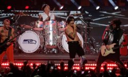 Ακυρώνονται οι RED HOT CHILLI PEPPERS & το φετινό EJEKT Festival