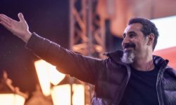 Serj Tankian:”Η αναγνώριση της γενοκτονίας είναι δικαίωση για τους Αρμενίους,Έλληνες & Ασσύριους!”