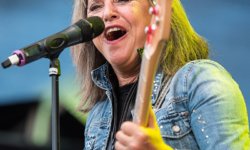 Suzi Quatro στο RockOverdose:”Rock είναι η ελευθερία,η χαρά,είναι το να “πατάς το γκάζι & να φεύγεις”