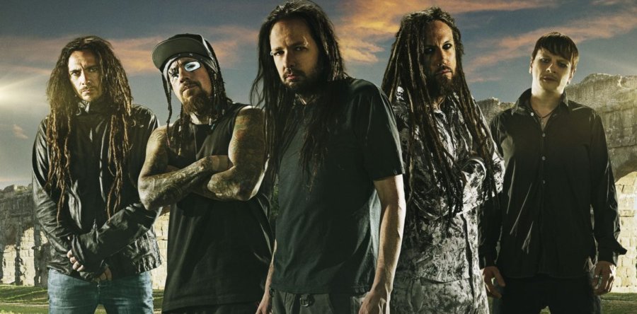 KORN: O Ra Diaz θα αντικαταστήσει προσωρινά τον Fieldy.