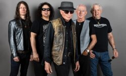 UFΟ: Ακυρώνονται οι συναυλίες τους καθώς ο frontman Phil Mogg υπέστη έμφραγμα!