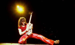 4 χρόνια χωρίς τον Eddie Van Halen!