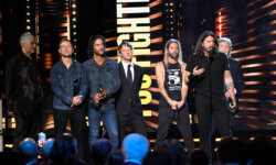 Foo Fighters: Εισάγονται στο Rock ‘n’ Roll Hall of Fame από τον Paul McCartney & παίζουν μαζί τραγούδι των Beatles