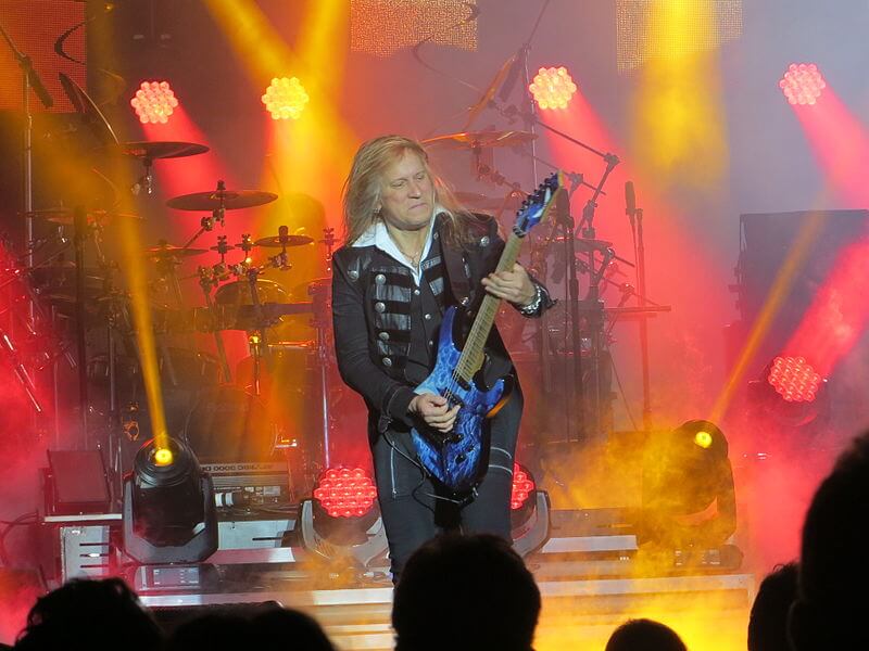 Chris Caffery: “Νομίζω είμαστε κοντά στο reunion των SAVATAGE!”