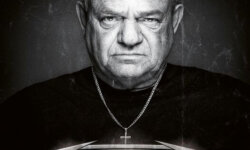 UDO DIRKSCHNEIDER: Κυκλοφορεί νέο άλμπουμ με διασκευές με τίτλο “My Way”.