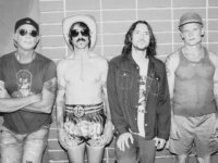 Red Hot Chili Peppers: Τίτλος, εξώφυλλο και ΝΕΟ τραγούδι από τον επερχόμενο δίσκο τους!