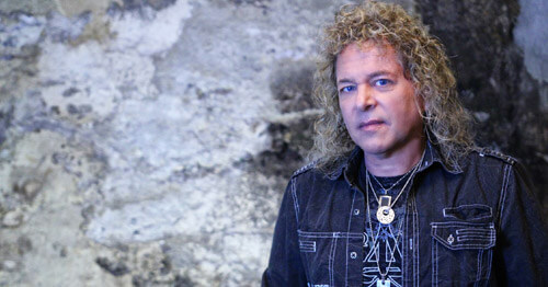 Dave Meniketti (Y&T): Διαγνώστηκε με καρκίνο του προστάτη.