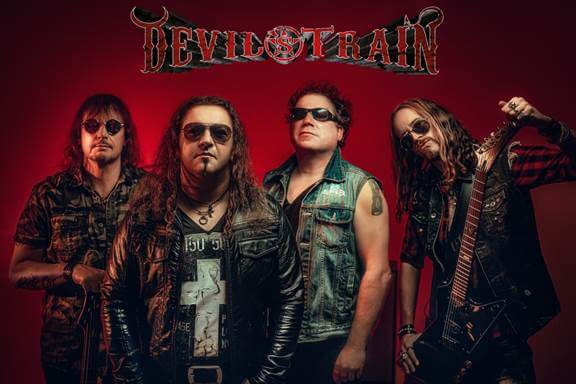Οι DEVIL’S TRAIN υπέγραψαν στην ROAR! Rock of Angels Records και κυκλοφορούν το 3ο τους album!