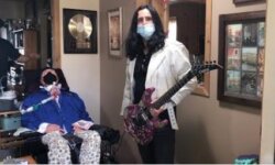 GUS G.: Επισκέφθηκε τον Jason Becker!