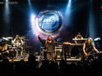 Ανταπόκριση: H.E.A.T., Lazy Man’s Load @ Gagarin 205, Aθήνα (7/5/22)