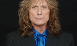 David Coverdale: Ανακοίνωσε πως δεν είναι σε θέση να συνεχίσει την περιοδεία με Scorpions σε ΗΠΑ – Καναδά