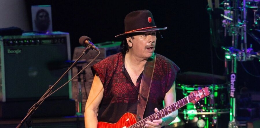 Carlos Santana: Κατέρρευσε στη σκηνή εν ώρα συναυλίας!