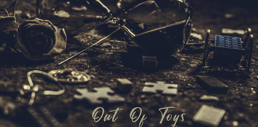 Κυκλοφόρησε το πρώτο άλμπουμ “Out of toys” του Vital Path project.