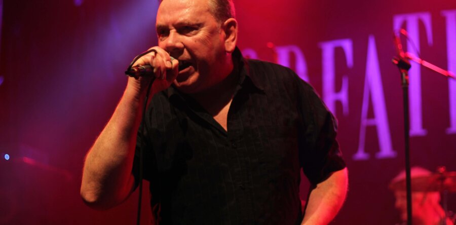 Ανταπόκριση: The Godfathers, Restless Ocean @ Κύτταρο, Αθήνα (14/12/2022)