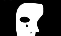 Οι Anima Triste παρουσιάζουν το νέο τους album “Alone” με μια σειρά συναυλιών στην Ελλάδα.