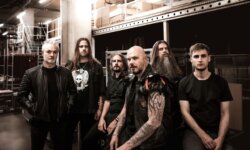SOILWORK: Μόνιμο μέλος τους πλέον ο κιθαρίστας Simon Johansson.