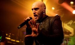 Ακούστε τον ΓΙΑΝΝΗ ΠΑΠΑΔΟΠΟΥΛΟ των Beast In Black στο τραγούδι ‘Iron’ των Within Temptation.