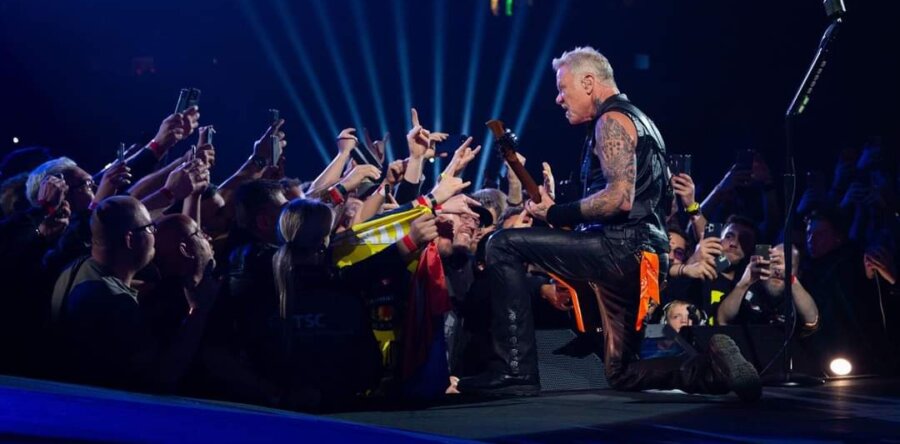 METALLICA: Πρεμιέρα της παγκόσμιας περιοδείας τους χθες στο Άμστερνταμ με εκπλήξεις! (video)