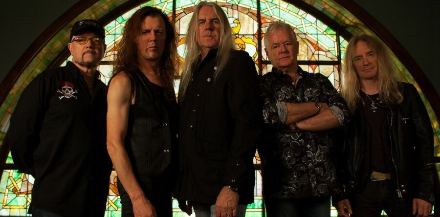 Αφιέρωμα Saxon: Heavy Metal ηγέτες!
