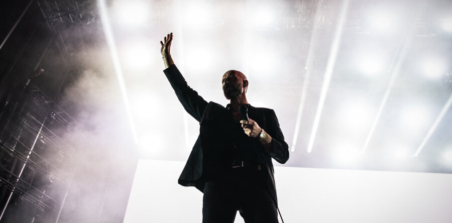 Release Athens 2023: Photostory Day 6 / Madrugada, Wet Leg, Baxter Dury, Pink Vanity